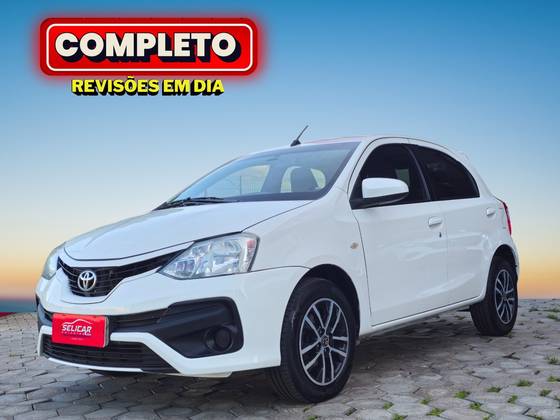 TOYOTA ETIOS 1.5 XS 16V FLEX 4P MANUAL TOYOTA ETIOS 1.5 XS 16V FLEX 4P MANUAL
